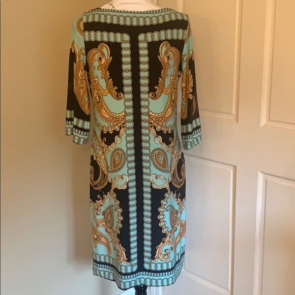 Gorgeous printed dress - Picture 1 of 3